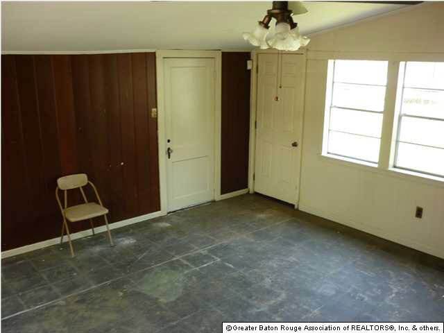 6151 Dutton Avenue Baton Rouge, LA 70805 - Photo 3 of 5 Gallery Image 3