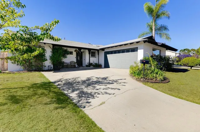 $975,000 | 6368 Lake Atlin Avenue, San Diego, CA 92119