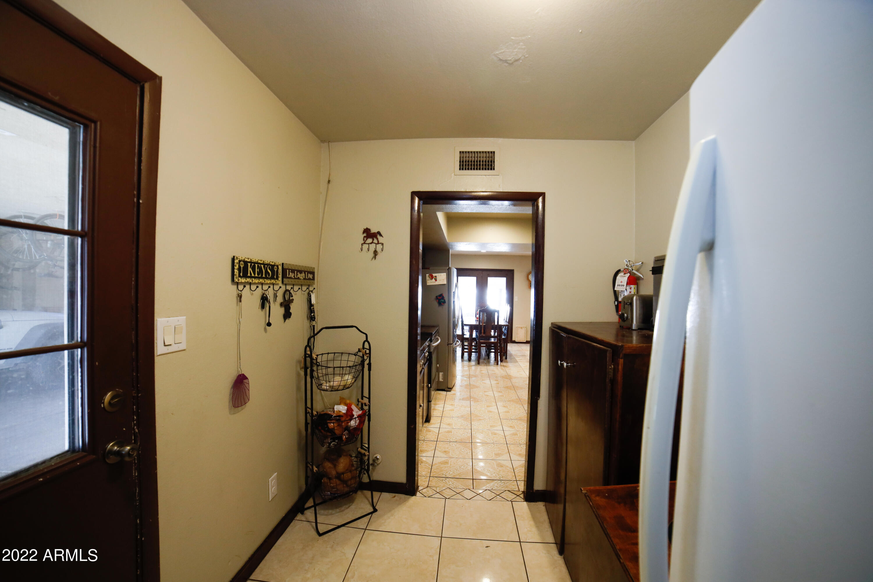 640 North Greenfield Road Gilbert, AZ 85234 - Photo 36 of 45 Mud room