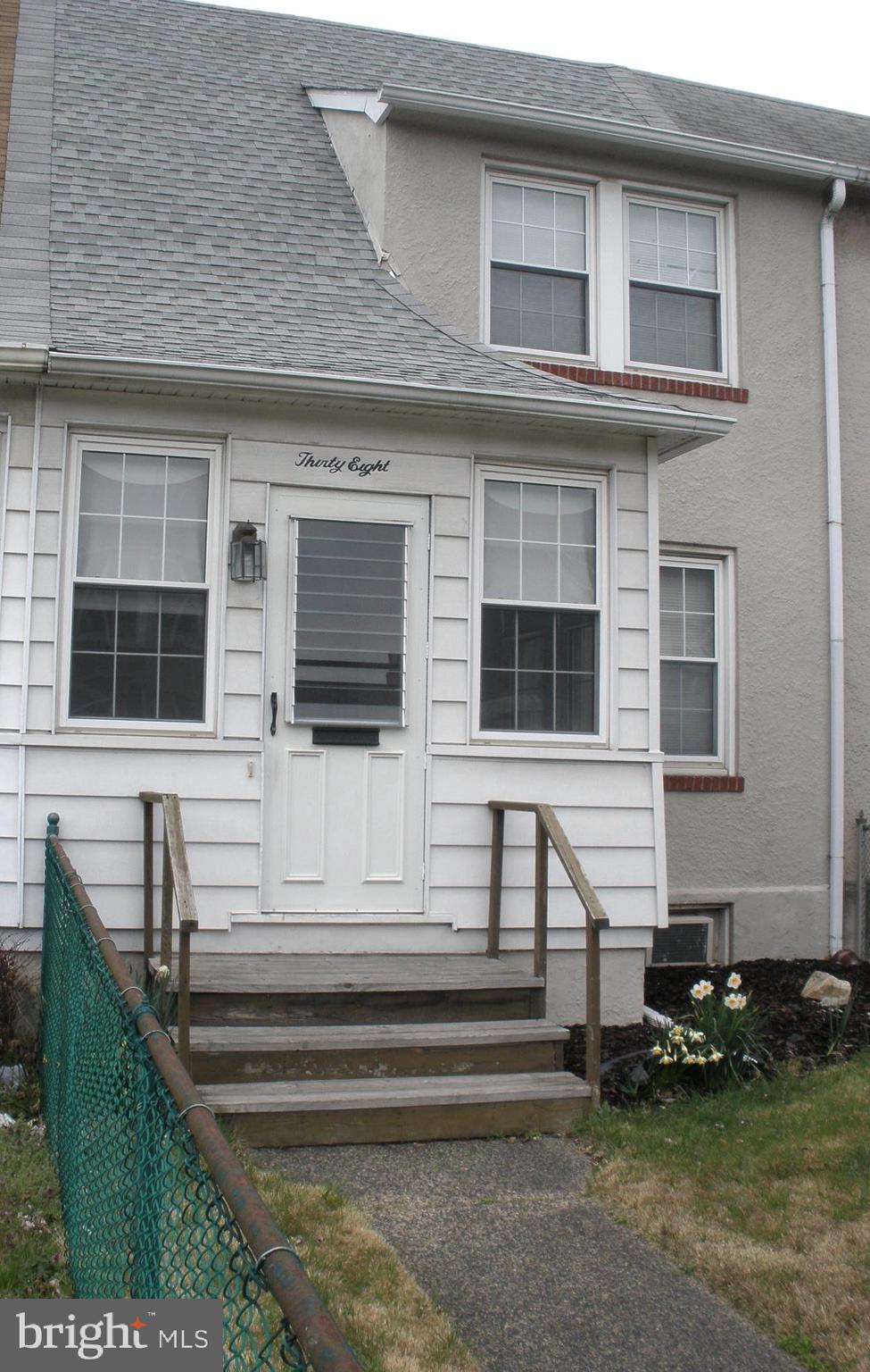 38 Kinship Road Baltimore, MD 21222 - Photo 1 of 38 a front view of a house with windows