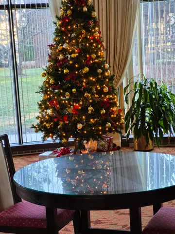 $149,500 | 5000 South Civic Center Drive West, Unit STE #1302, Southfield, MI 48075