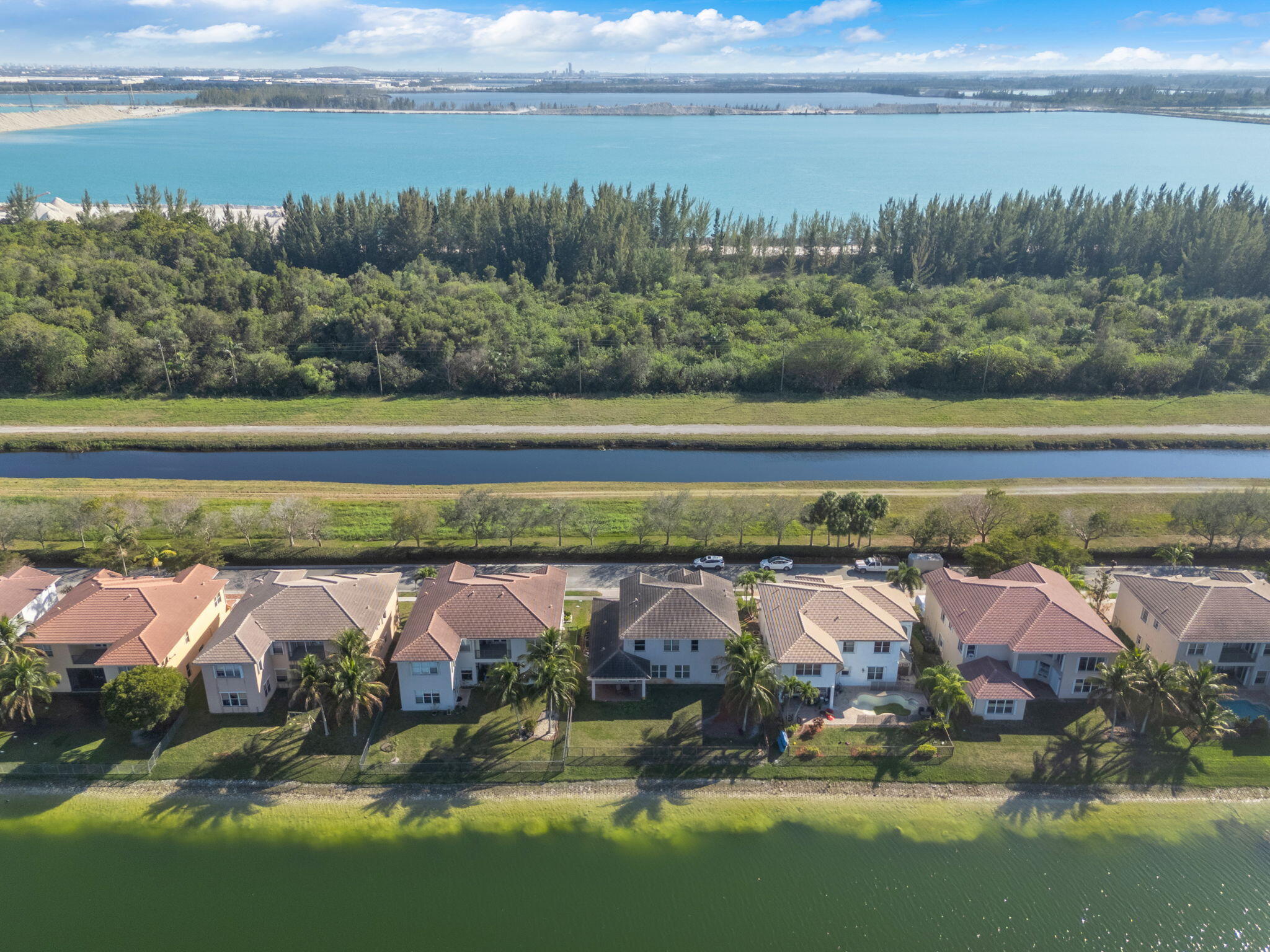 17739 Southwest 54th Street Miramar, FL 33029 - Photo 48 of 60 53-web-or-mls-17739SW54th-48
