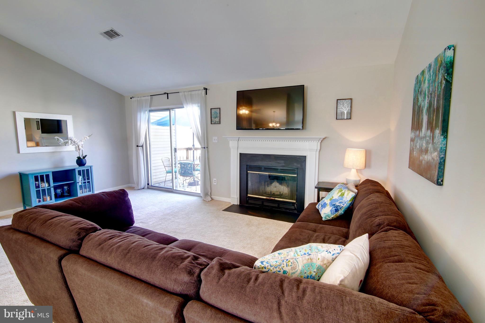 7924 Minor Hill Road, Unit 54 Manassas, VA 20109 - Photo 12 of 30 Family Room