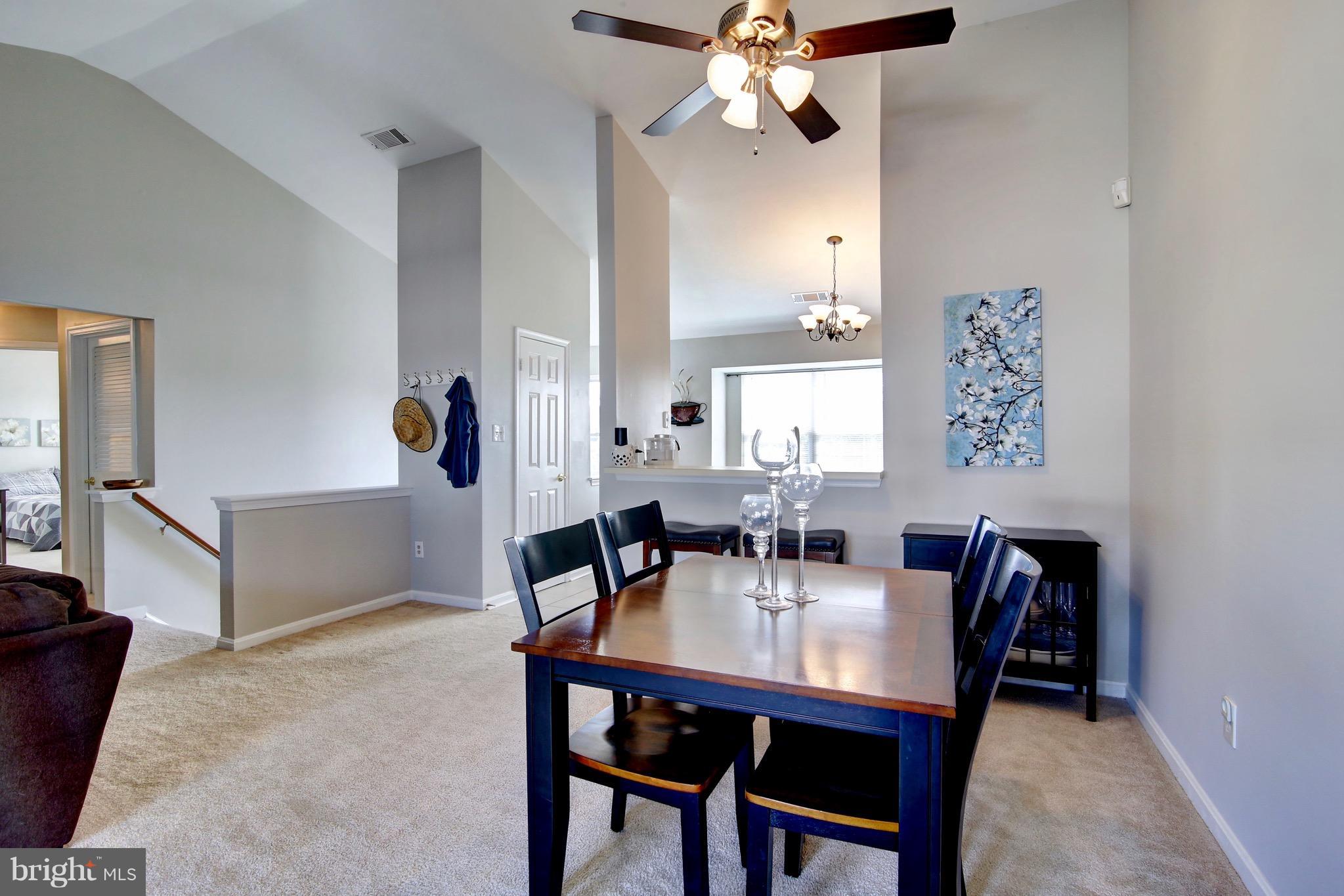 7924 Minor Hill Road, Unit 54 Manassas, VA 20109 - Photo 9 of 30 Dining Room