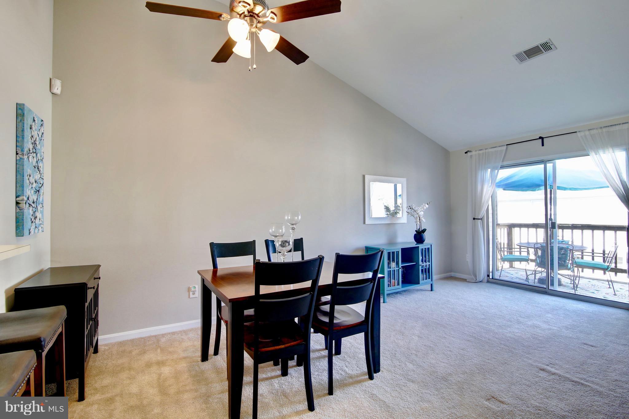 7924 Minor Hill Road, Unit 54 Manassas, VA 20109 - Photo 10 of 30 Dining Room