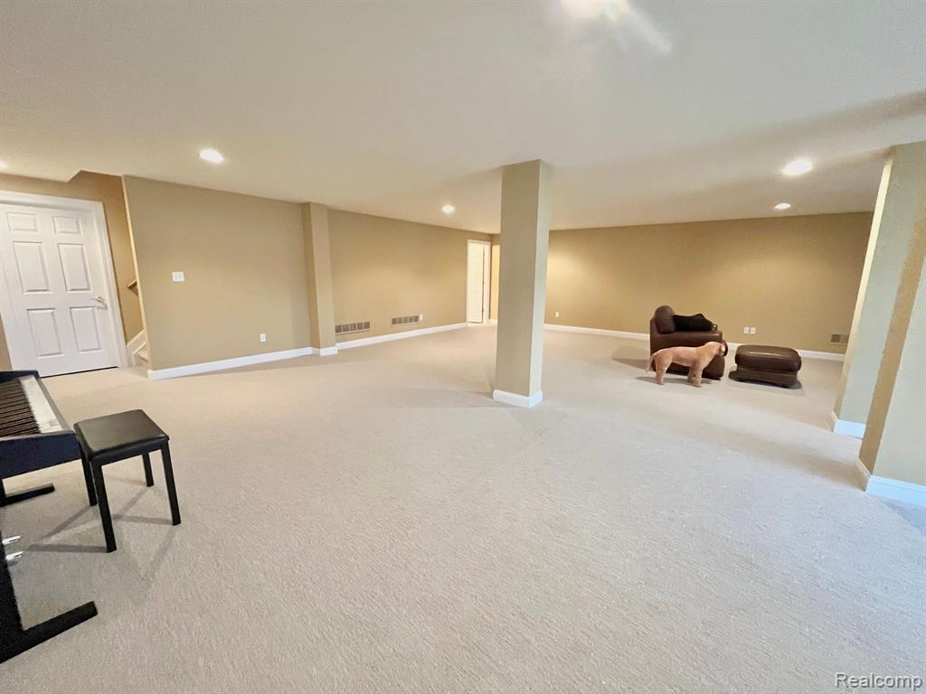 24907 Reeds Pointe Drive Novi, MI 48374 - Photo 32 of 35