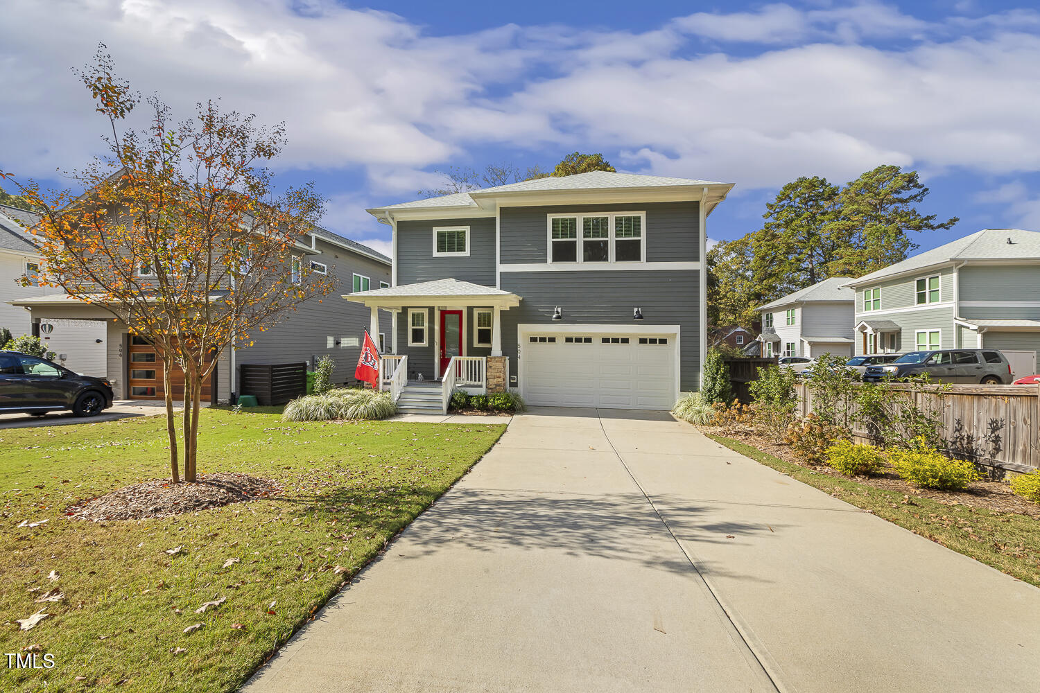 504 Heather Drive Raleigh, NC 27606 - Photo 2 of 48 003