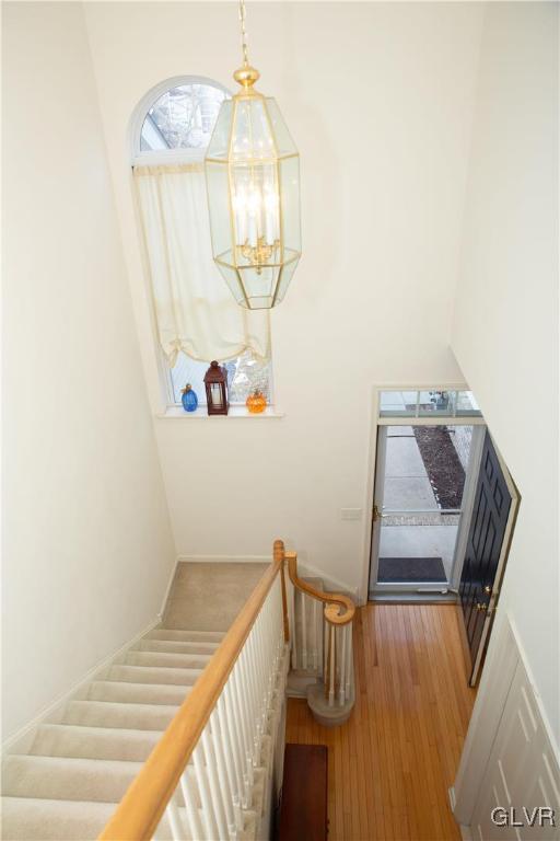 147 Pinehurst Lane Easton, PA 18042 - Photo 2 of 31