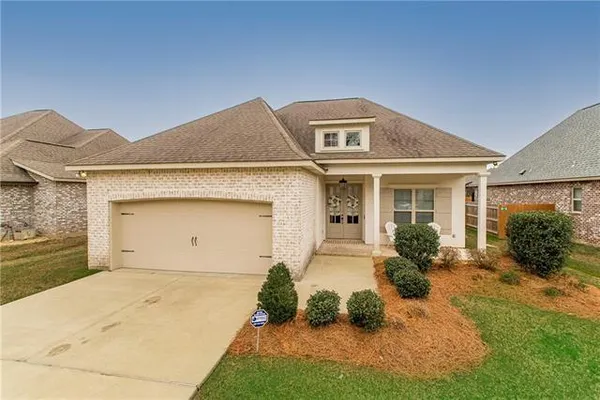 $2,700 | 1072 Fox Sparrow Loop, Madisonville, LA 70447