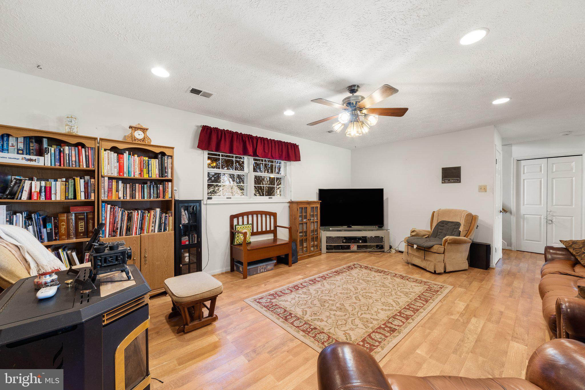 16402 Hamilton Station Road Waterford, VA 20197 - Photo 32 of 53 Spacious Family Room