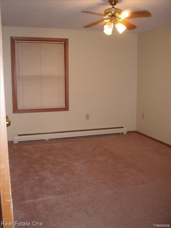 21782 Middlebelt Road Farmington, MI 48336 - Photo 4 of 4