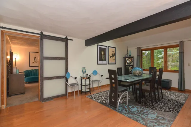 $750,000 | 301 North Amherst Road, Bedford, NH 03110