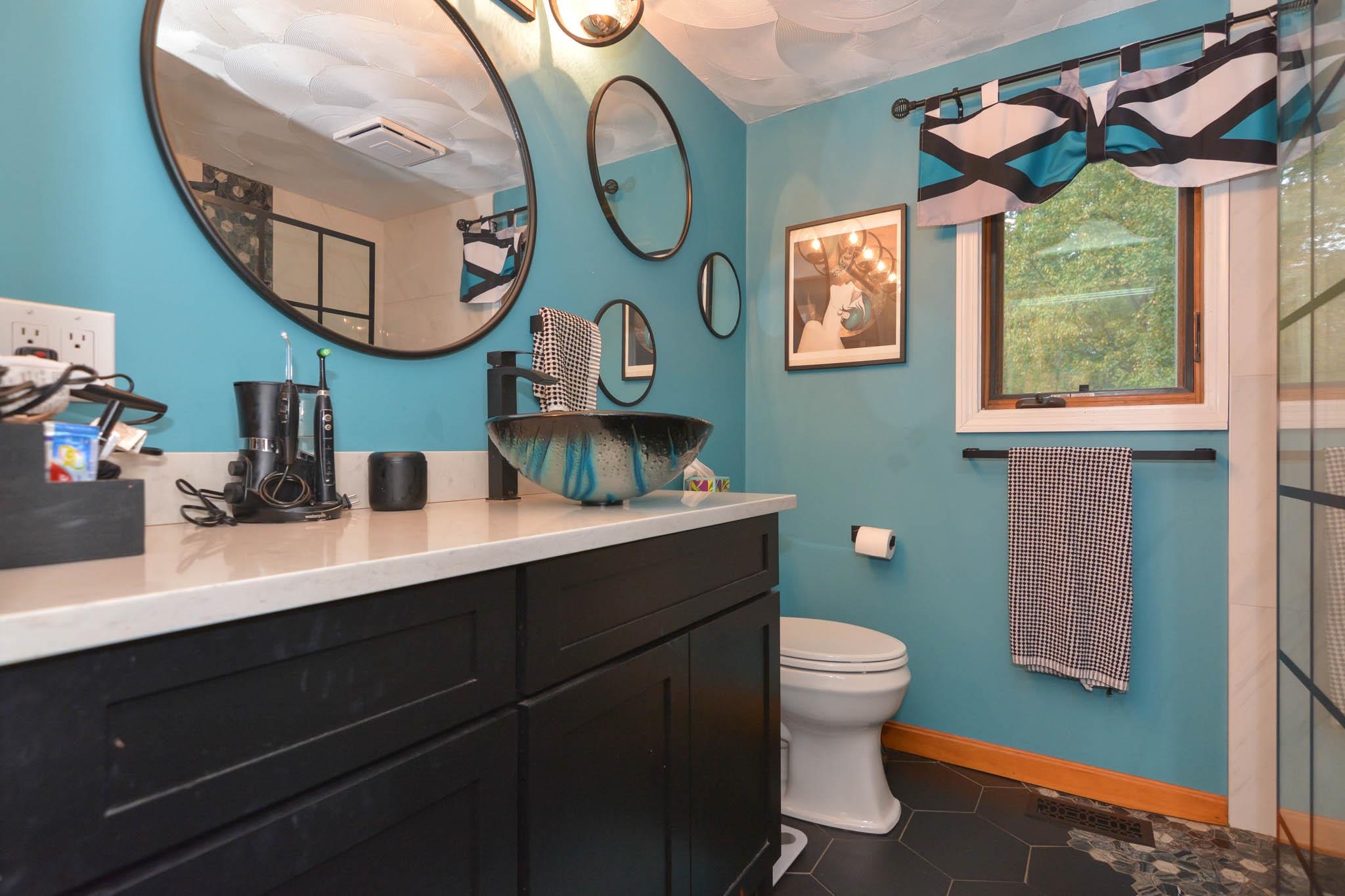 301 North Amherst Road Bedford, NH 03110 - Photo 28 of 60