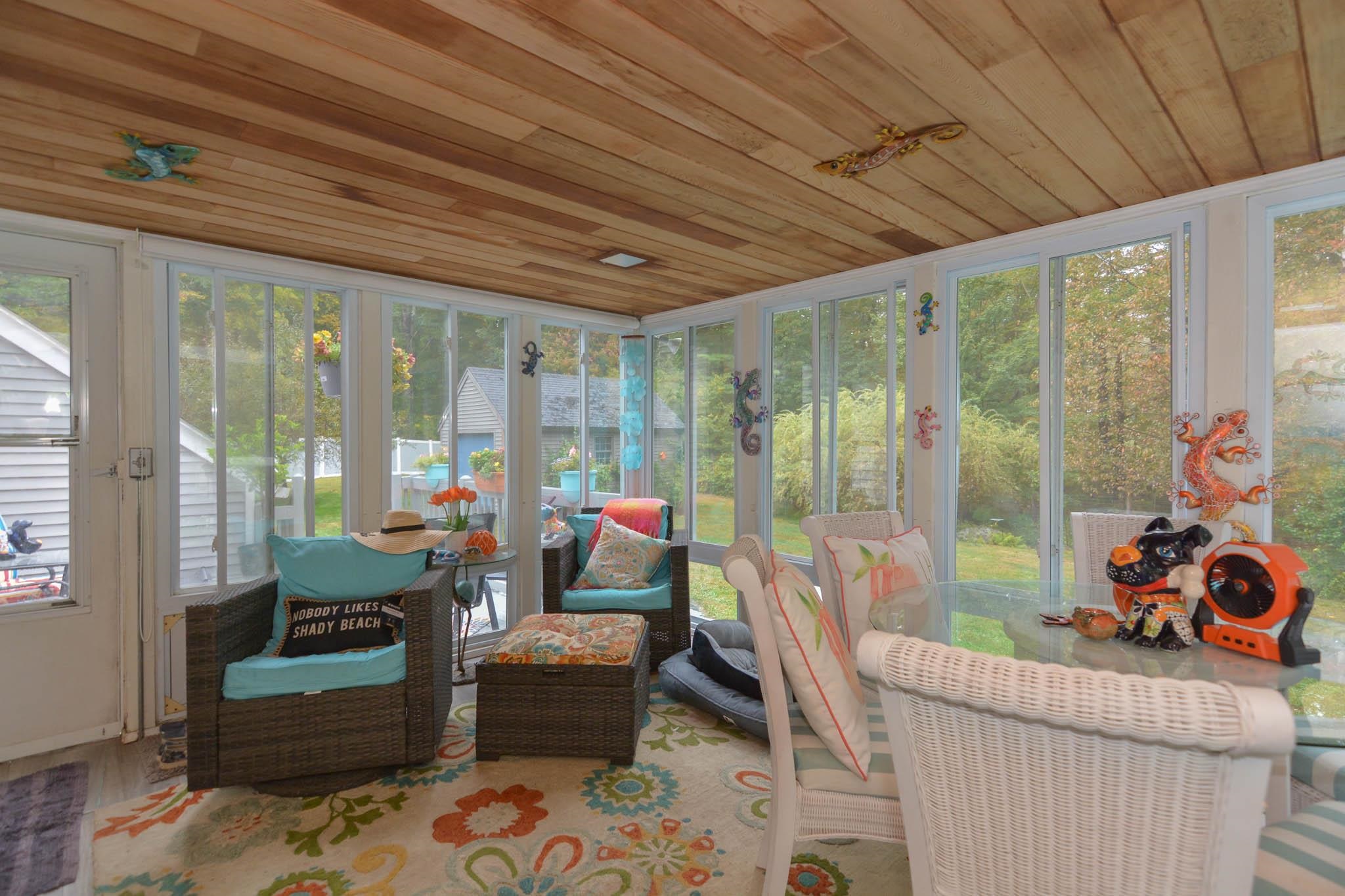 301 North Amherst Road Bedford, NH 03110 - Photo 32 of 60