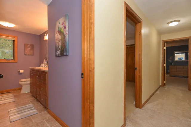 $750,000 | 301 North Amherst Road, Bedford, NH 03110