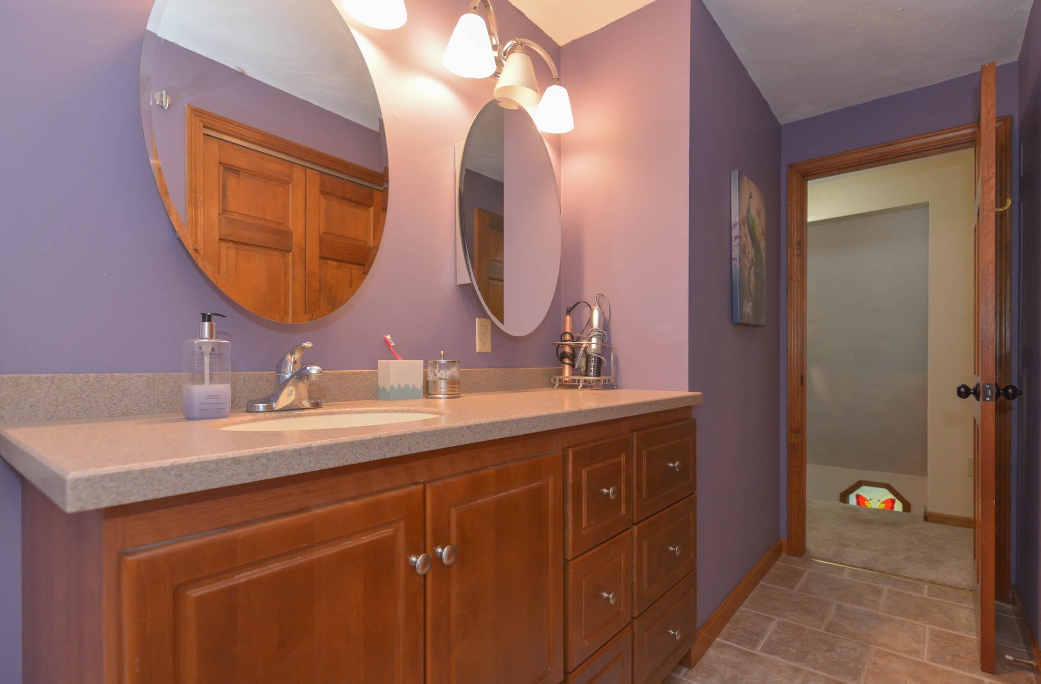 301 North Amherst Road Bedford, NH 03110 - Photo 43 of 60