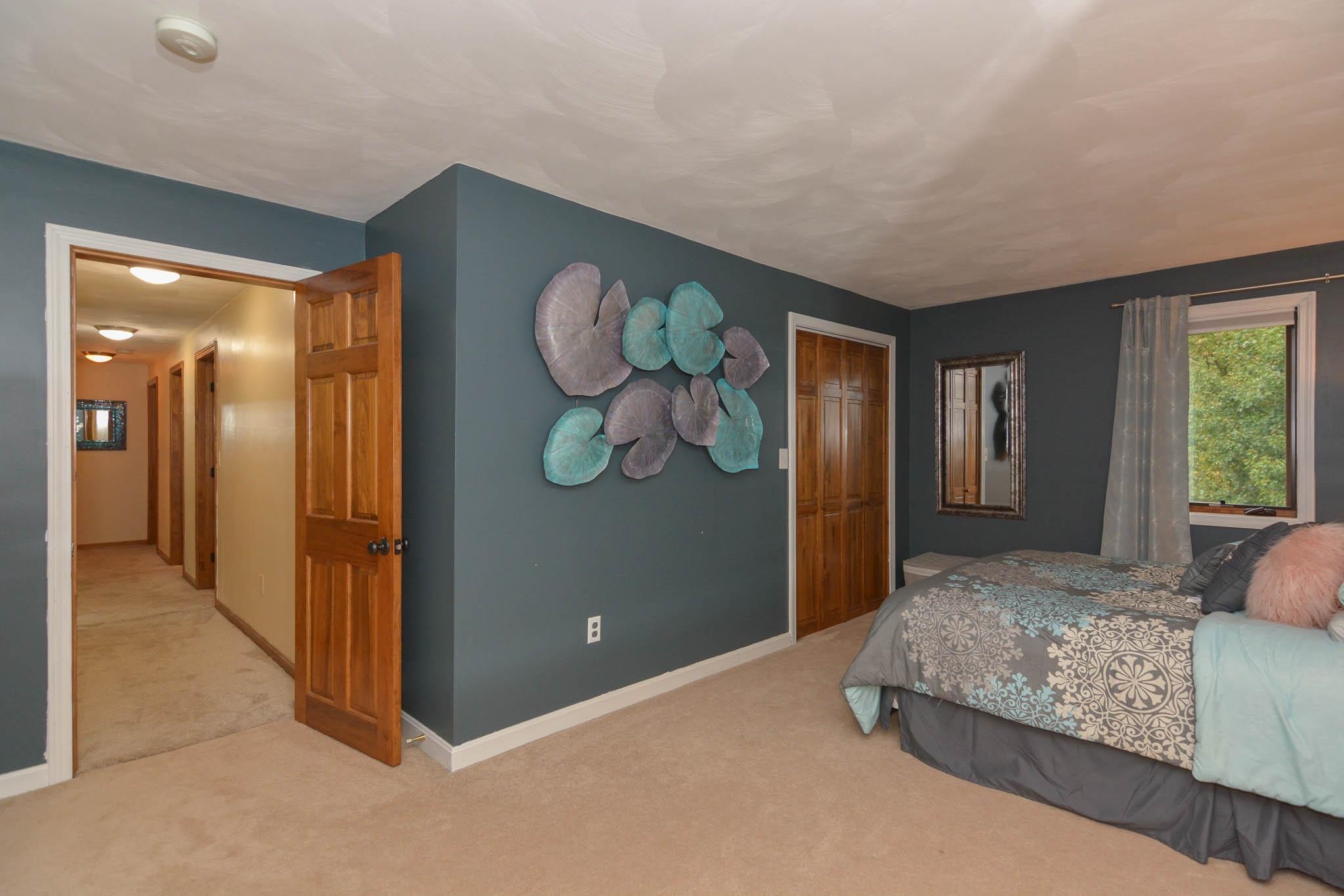 301 North Amherst Road Bedford, NH 03110 - Photo 44 of 60