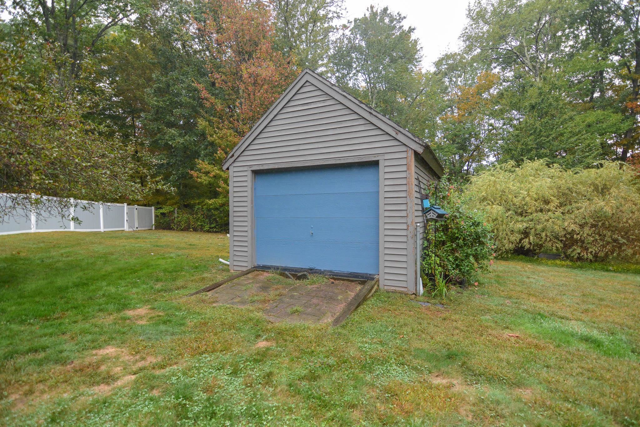 301 North Amherst Road Bedford, NH 03110 - Photo 55 of 60