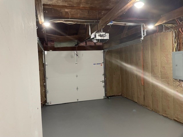 73 Cairn Road Brockton, MA 02302 - Photo 4 of 10 a view of a garage