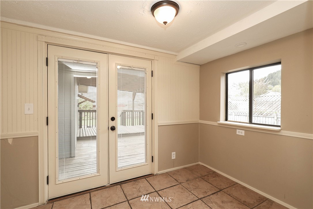 88 Southwest 10th Street Chehalis, WA 98532 - Photo 7 of 20 Gallery Image 7