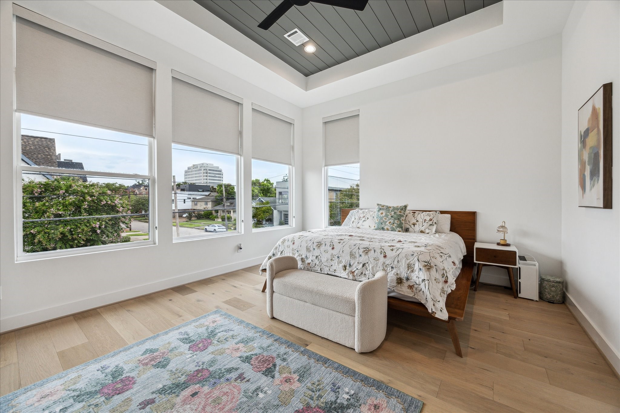 2012 Welch Street Houston, TX 77019 - Photo 19 of 29 Gallery Image 19