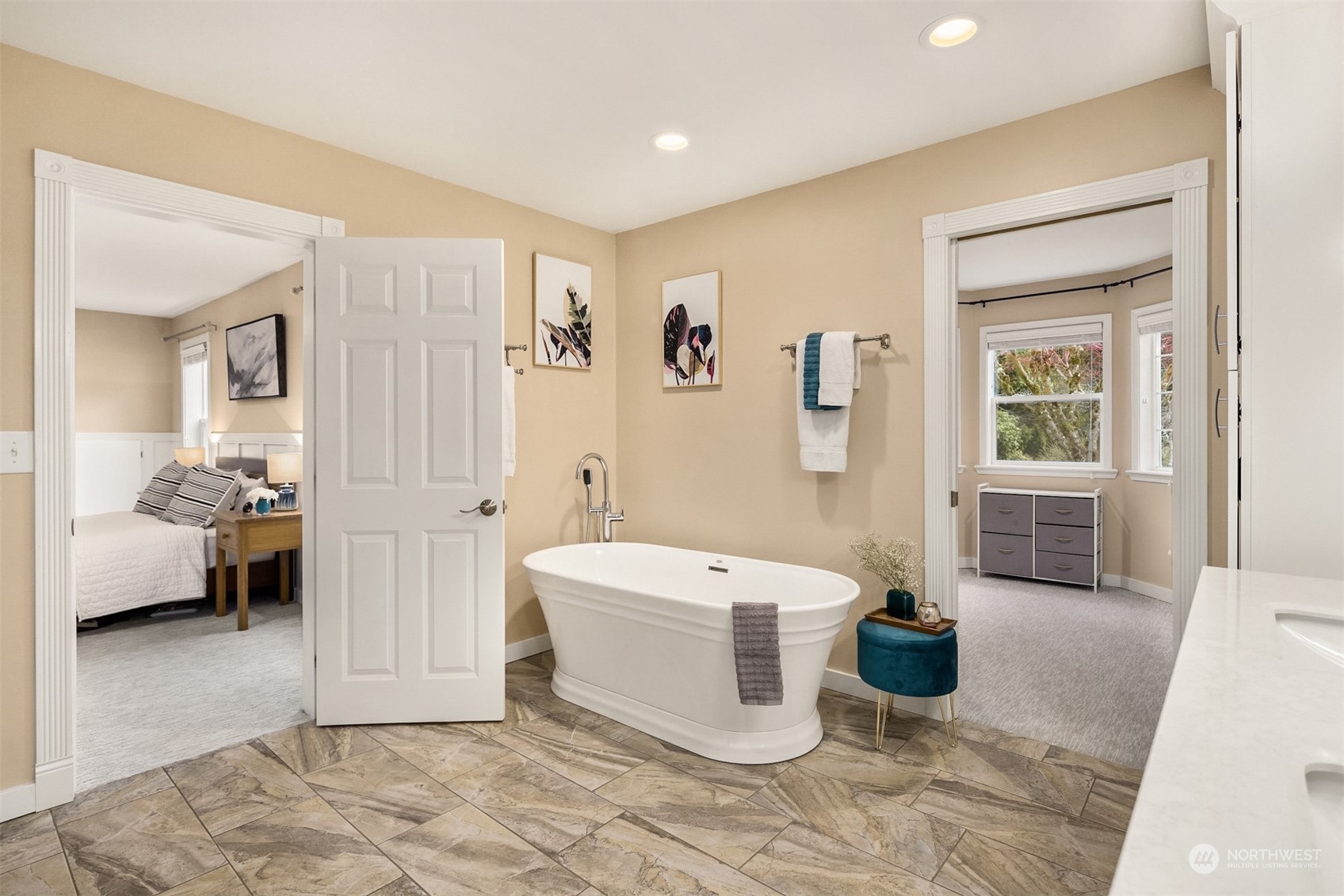 2062 Opdal Road East Port Orchard, WA 98366 - Photo 12 of 37 Gallery Image 12