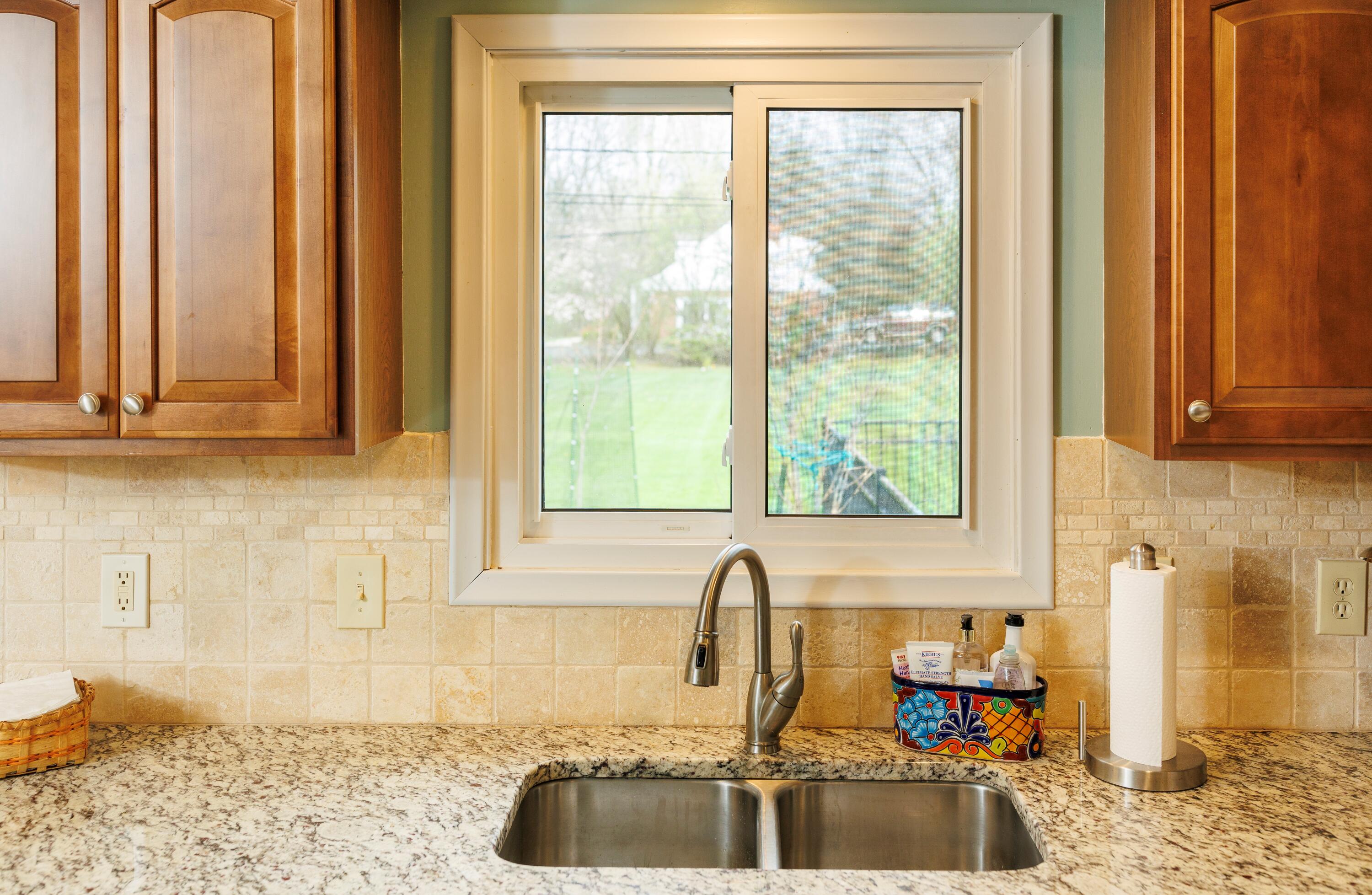 11630 McClumpha Road Plymouth, MI 48170 - Photo 16 of 52 15 - Sink Area