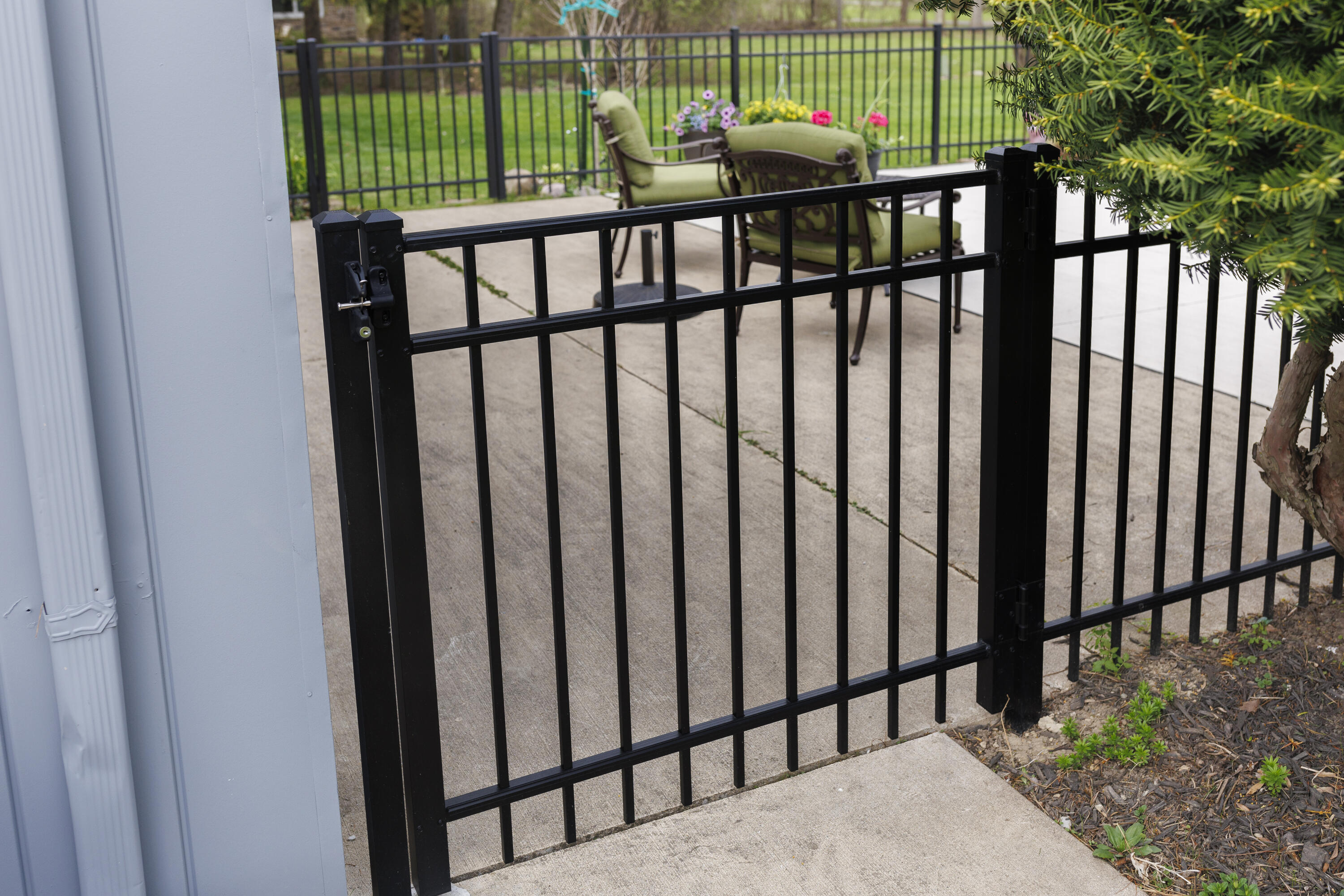 11630 McClumpha Road Plymouth, MI 48170 - Photo 41 of 52 41 - Patio Gate