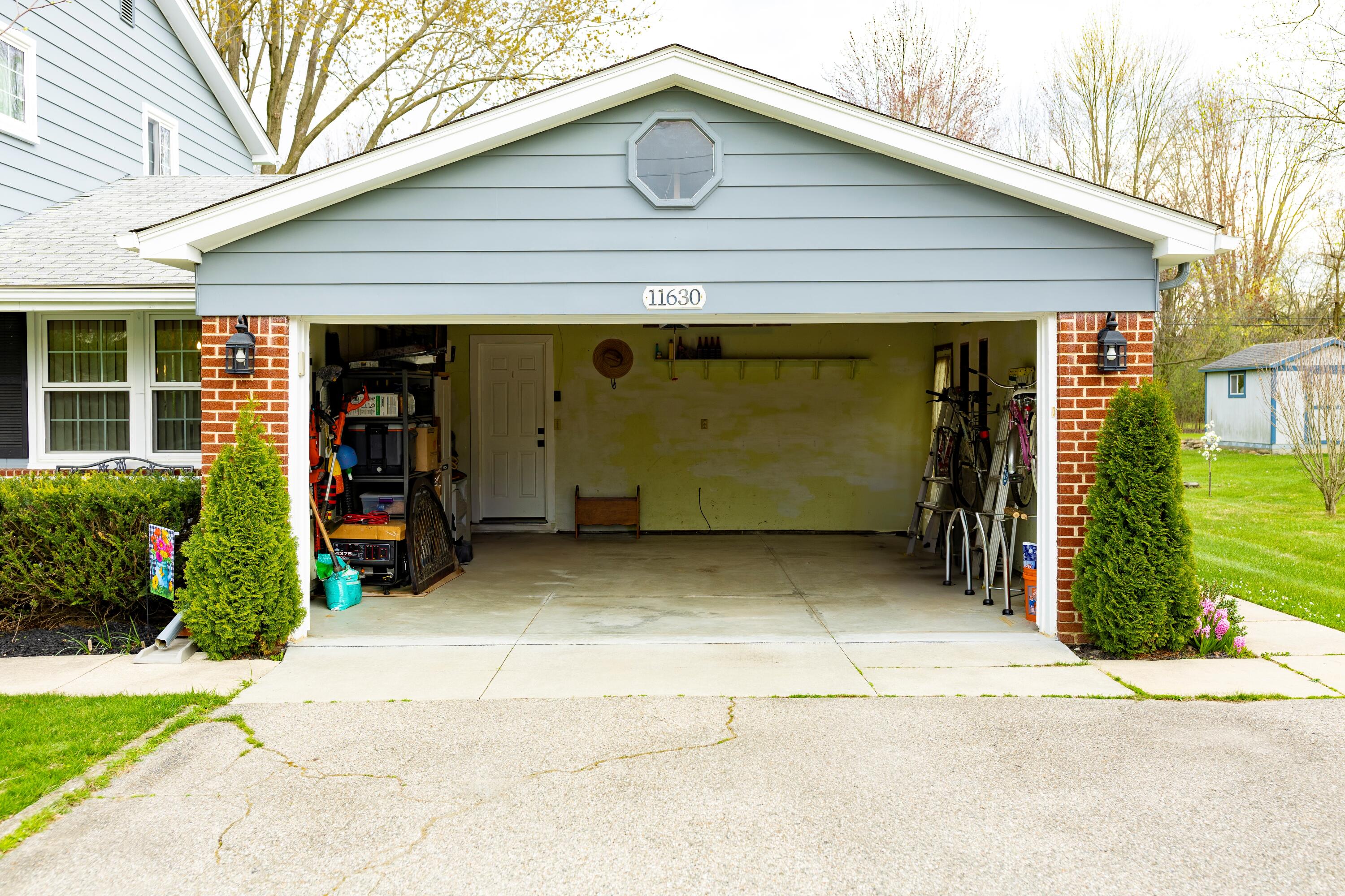 11630 McClumpha Road Plymouth, MI 48170 - Photo 44 of 52 44 - Two-Car Garage