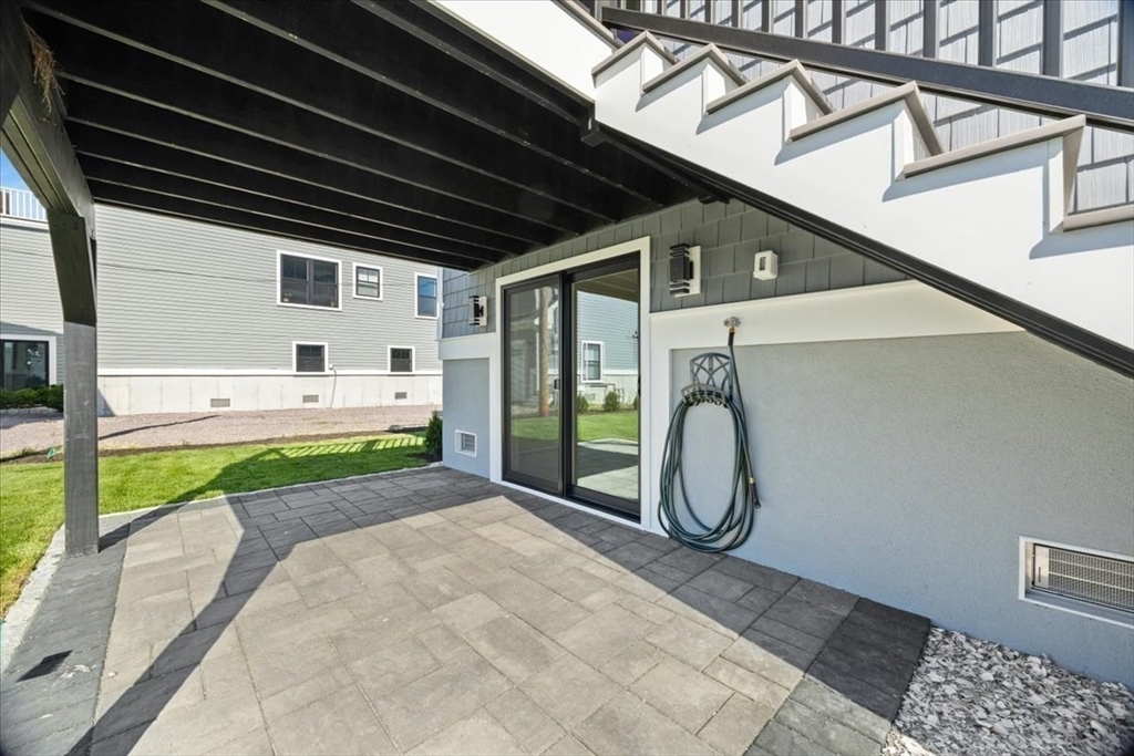 84 Post Island Road Quincy, MA 02169 - Photo 35 of 41