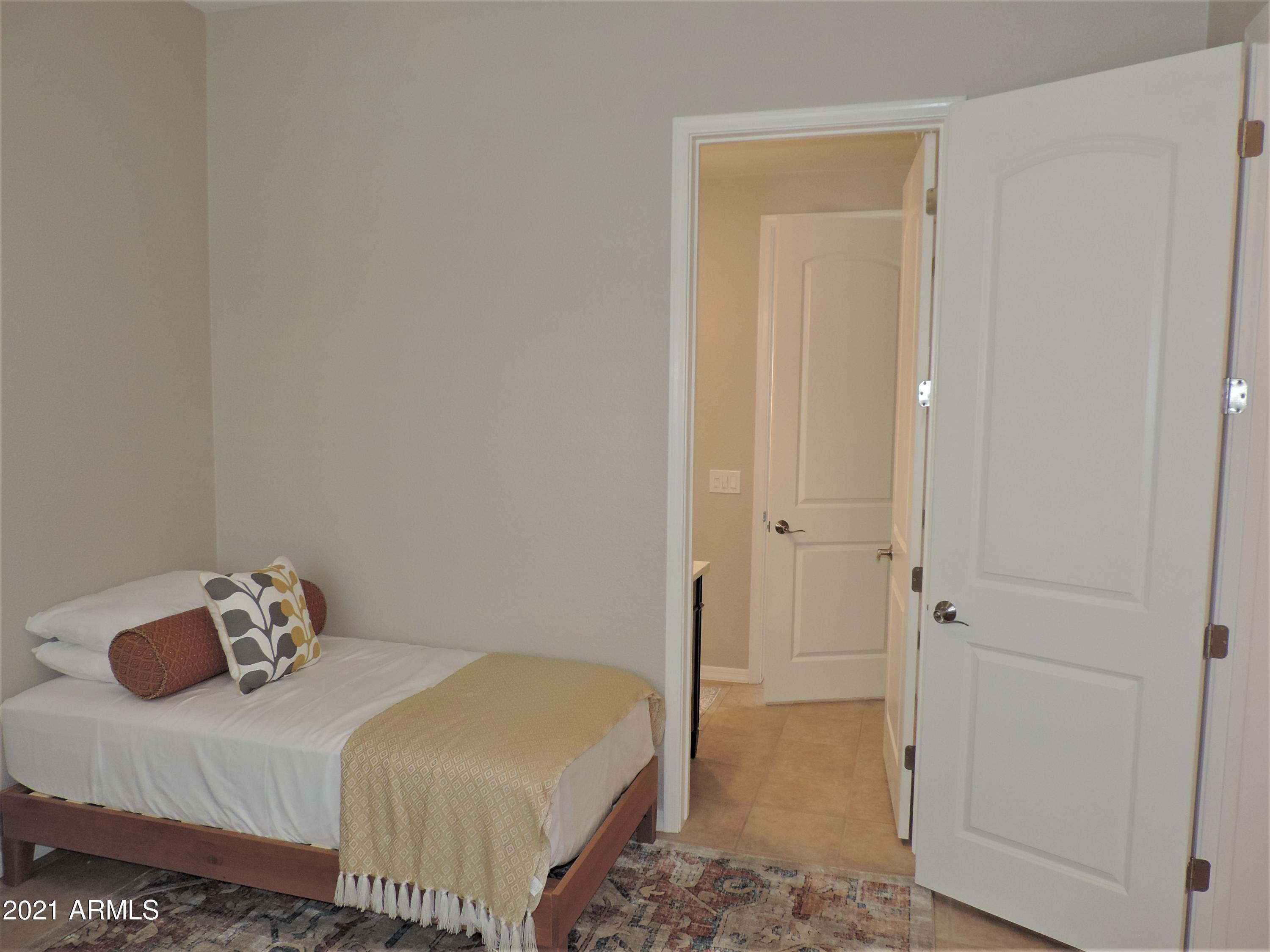 5313 South Ranger Trail Gilbert, AZ 85298 - Photo 33 of 51 Access to Bath 3