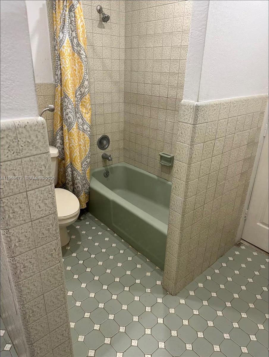 30255 Southwest 197th Avenue Homestead, FL 33030 - Photo 18 of 35