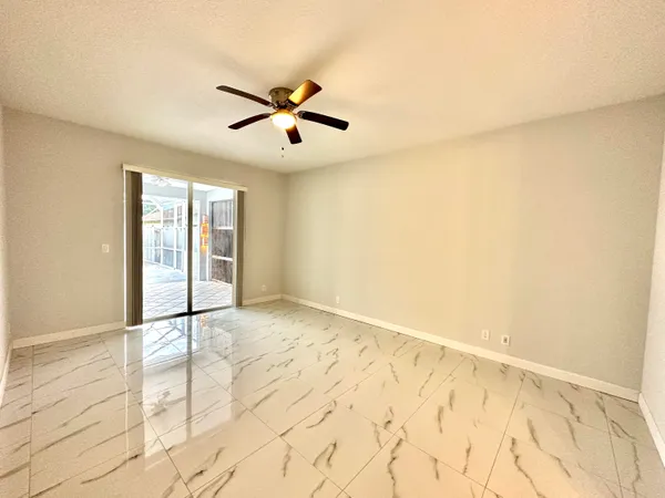 $3,550 | 1219 Baycourt Isle, Greenacres, FL 33413