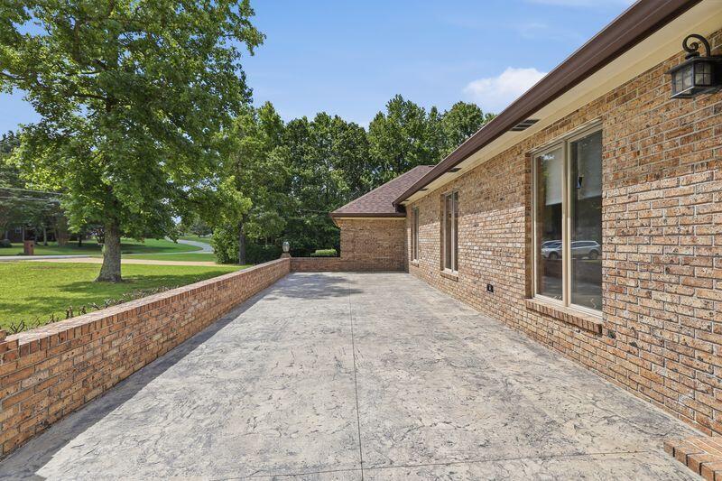 9031 Brow Lake Road Soddy-Daisy, TN 37379 - Photo 4 of 50 9031 Brow Lake 27
