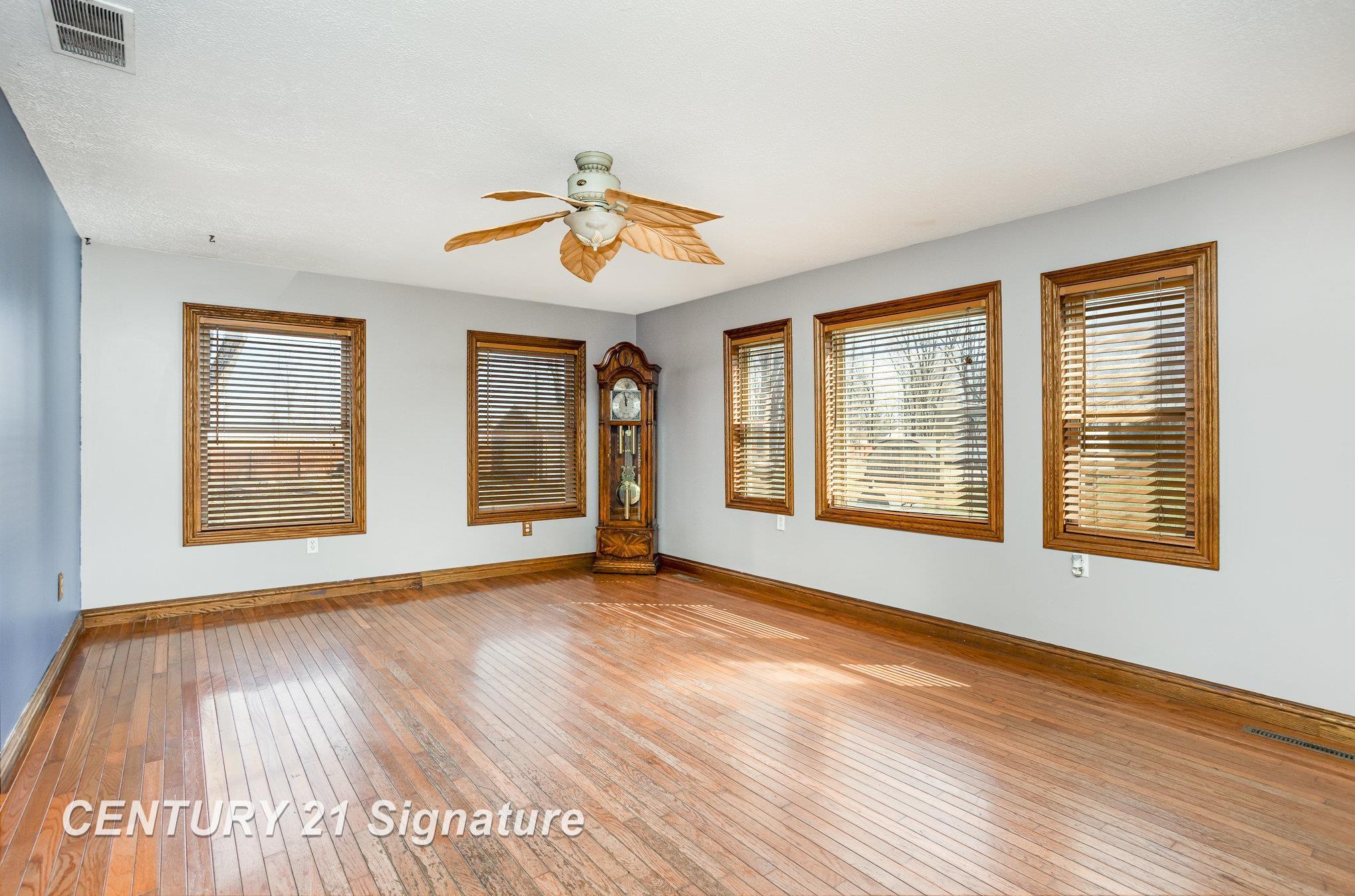 9075 E Road Burt, MI 48417 - Photo 8 of 42