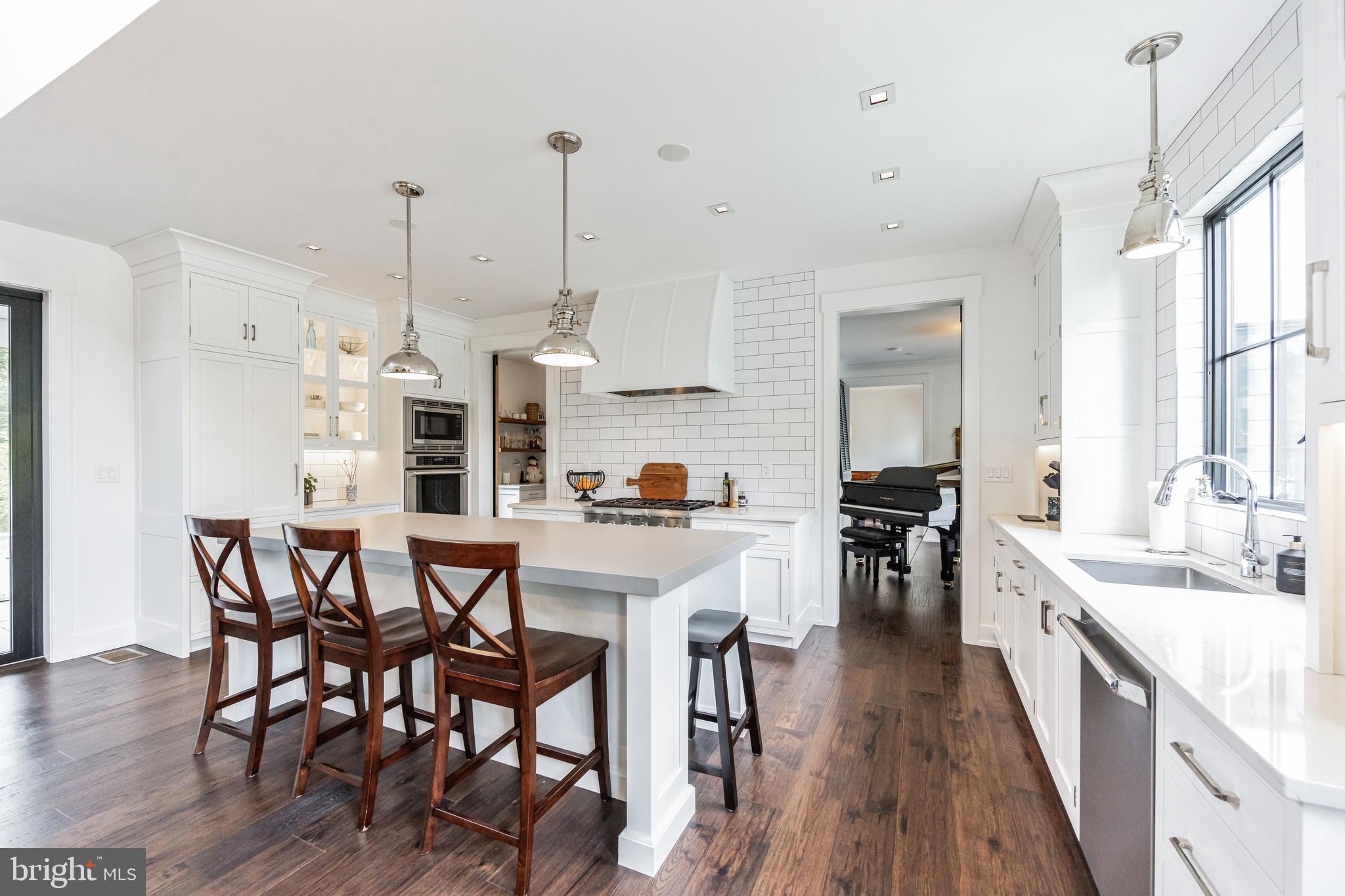 1130 Middletown Road Media, PA 19063 - Photo 7 of 43 Gourmet Kitchen