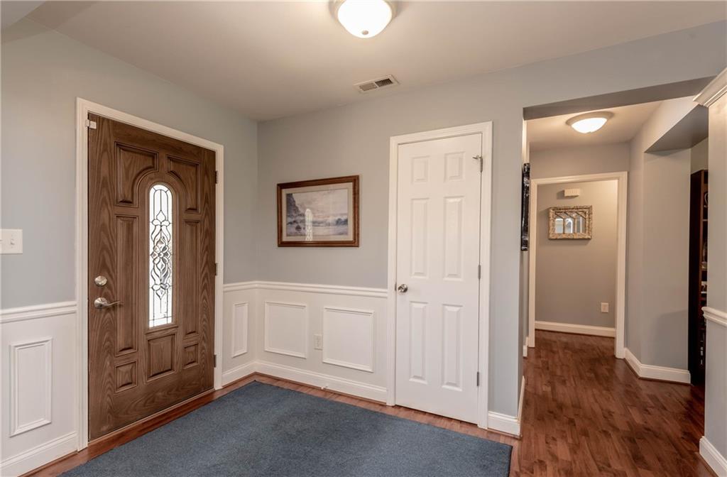 1653 Ivey Church Road Maiden, NC 28650 - Photo 11 of 43 Gallery Image 11