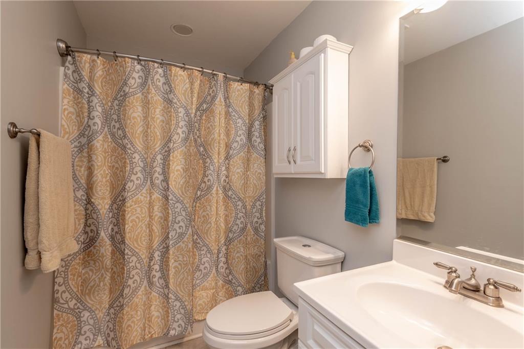 1653 Ivey Church Road Maiden, NC 28650 - Photo 32 of 43 Gallery Image 32