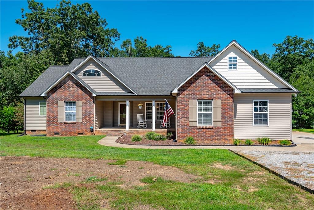 1653 Ivey Church Road Maiden, NC 28650 - Photo 5 of 43 Gallery Image 5