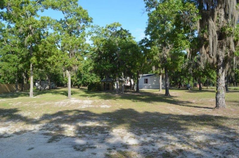 15039 Pompano Place Perry, FL 32348 - Photo 3 of 17 Gallery Image 3