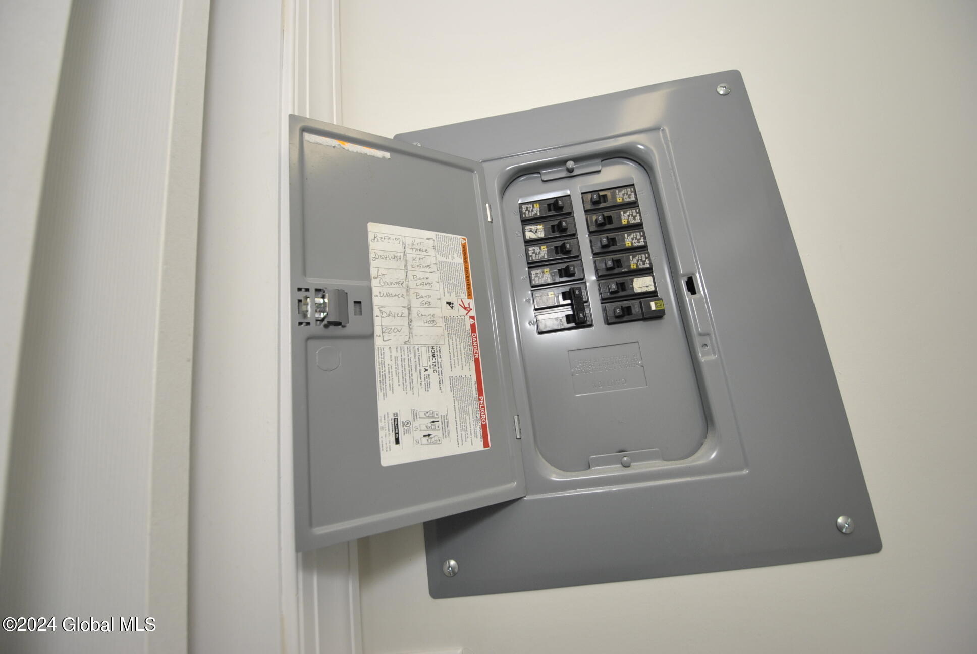 21 Everett Road Colonie, NY 12205 - Photo 25 of 51 _DSC0724