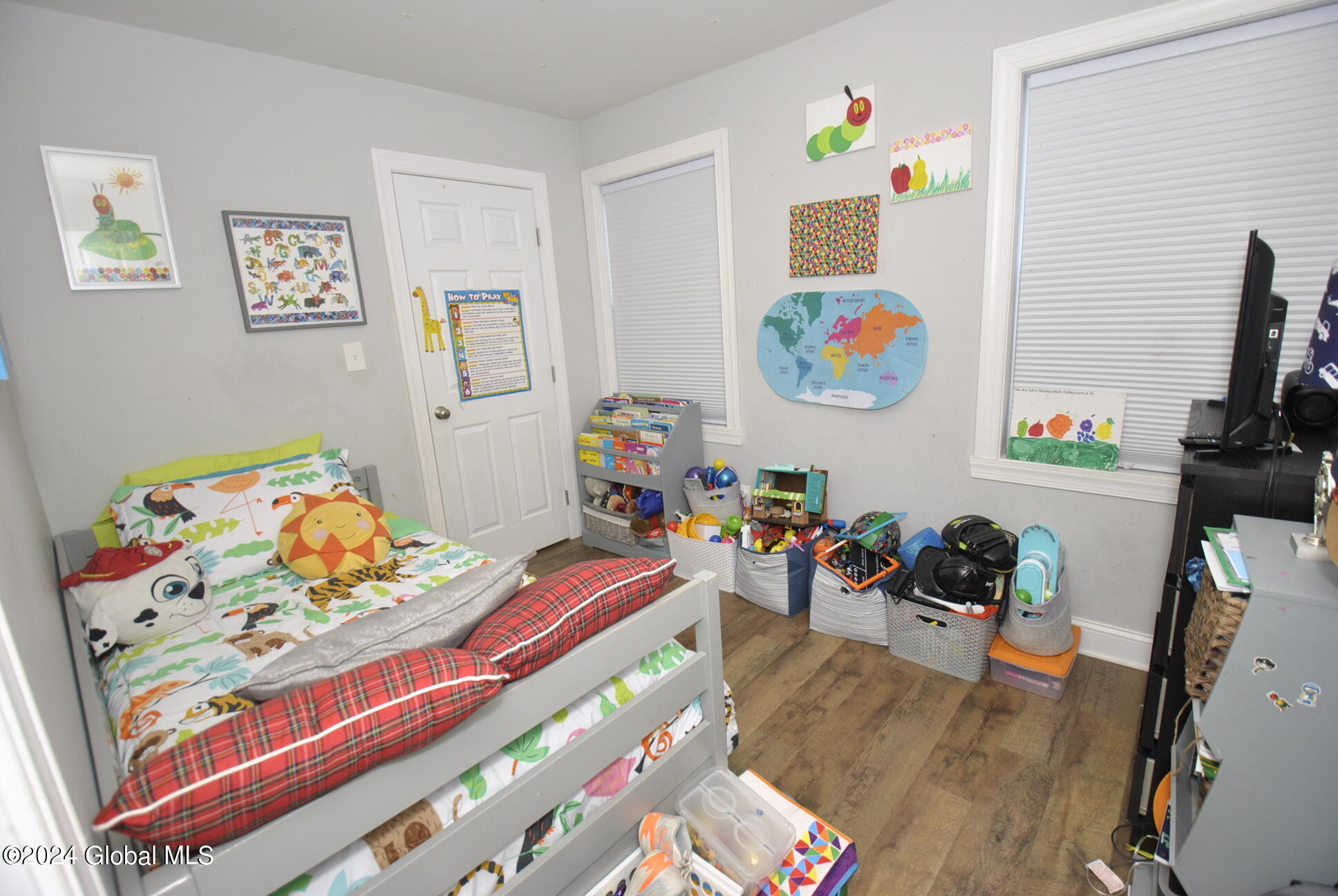 21 Everett Road Colonie, NY 12205 - Photo 31 of 51 _DSC0729