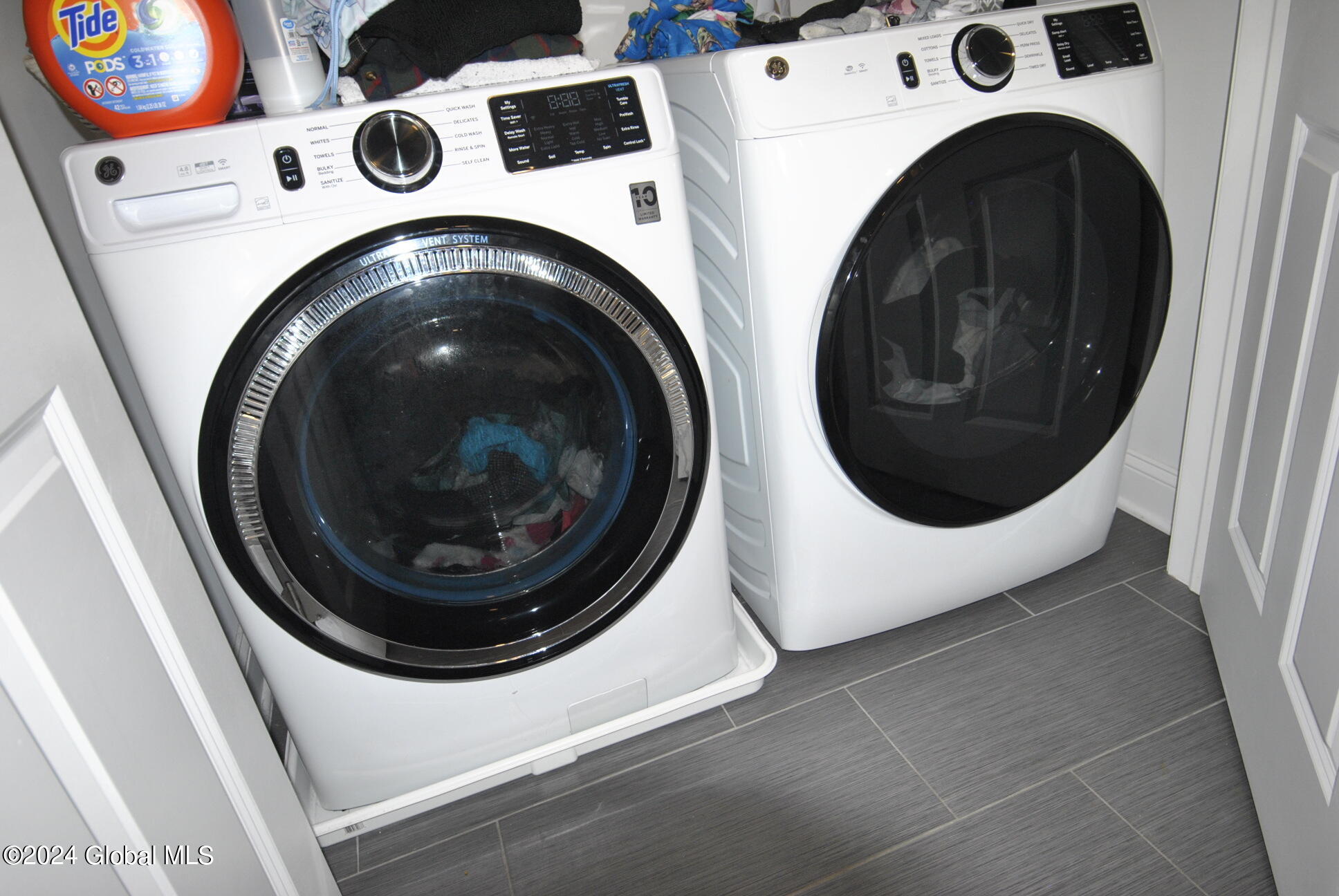 21 Everett Road Colonie, NY 12205 - Photo 41 of 51 _DSC0756