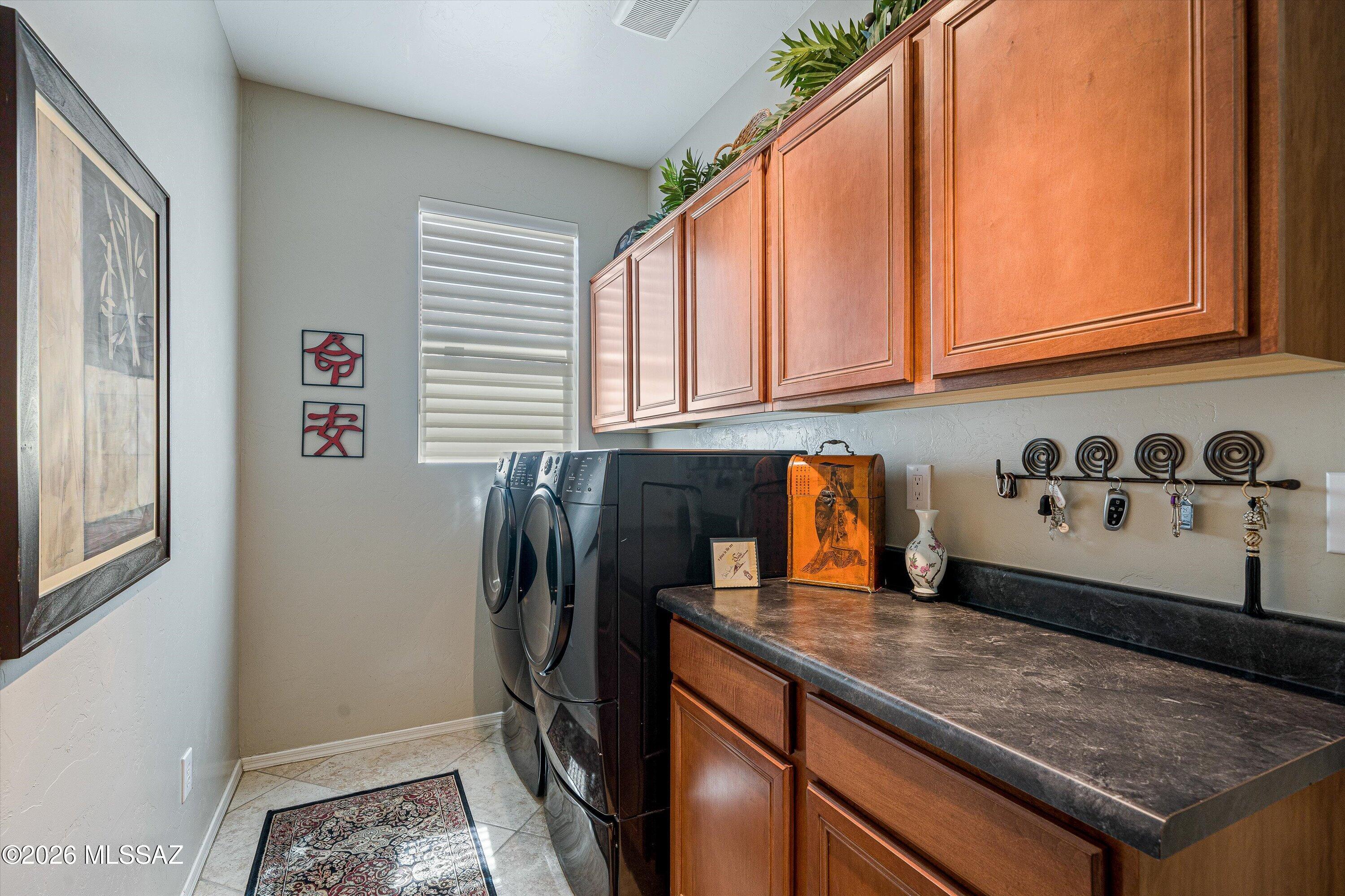 62486 East Northwood Road Tucson, AZ 85739 - Photo 23 of 50 Laundry Room