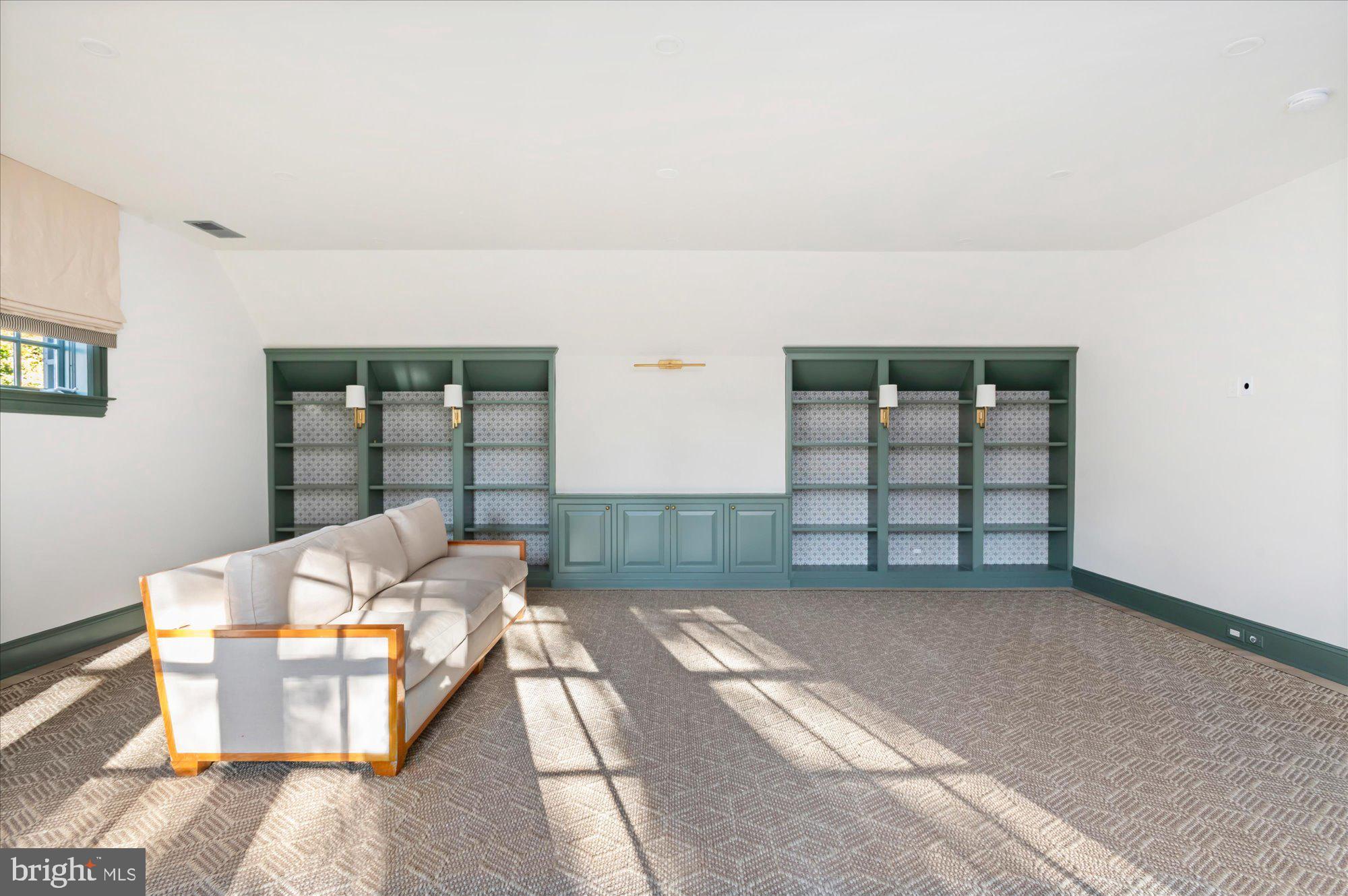 2950 Chain Bridge Road Northwest Washington, DC 20016 - Photo 31 of 50 a living room with furniture