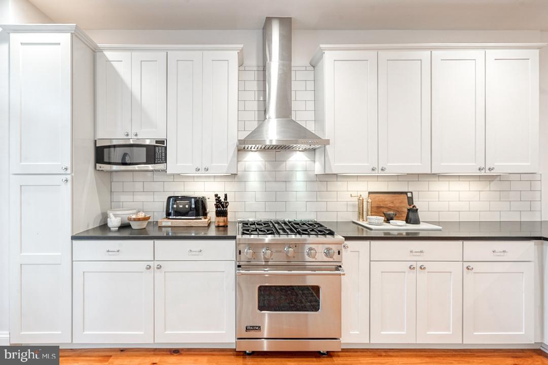 117 3rd Street Northeast Washington, DC 20002 - Photo 12 of 40