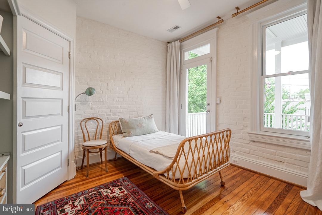 117 3rd Street Northeast Washington, DC 20002 - Photo 23 of 40