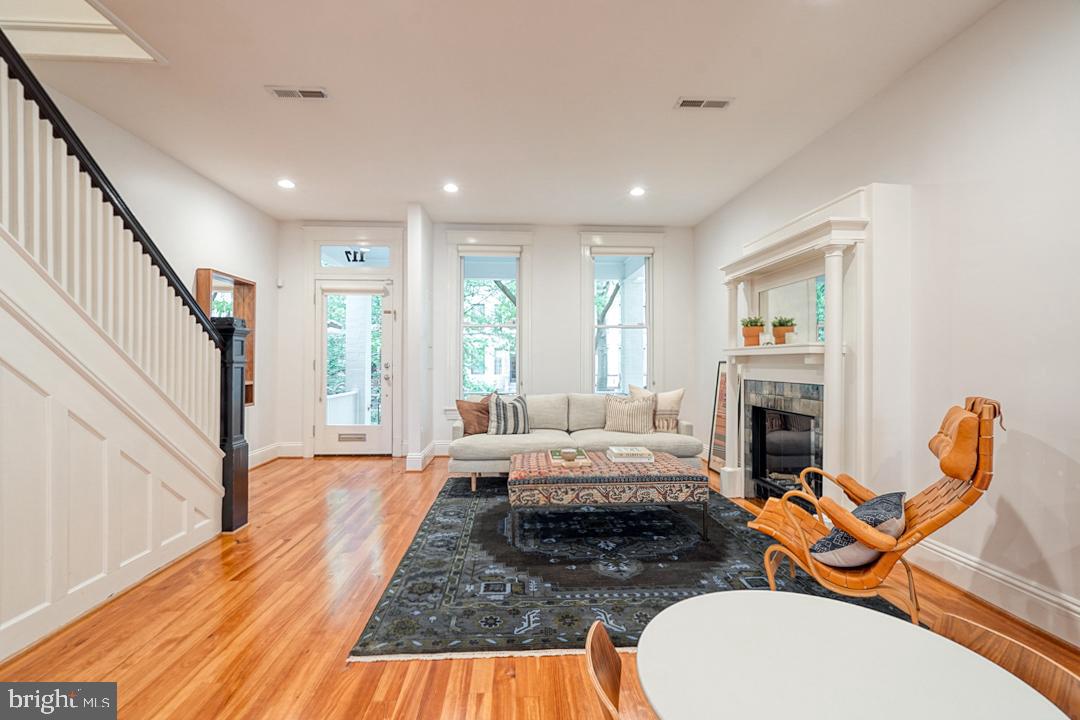 117 3rd Street Northeast Washington, DC 20002 - Photo 6 of 40