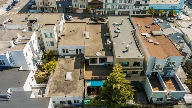 $1,995,000 | 1524-1526 Irving Street, San Francisco, CA 94122