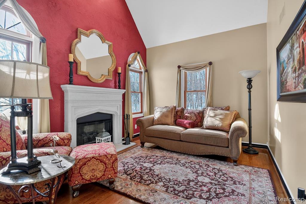19225 Savage Road Belleville, MI 48111 - Photo 8 of 81 Gallery Image 8